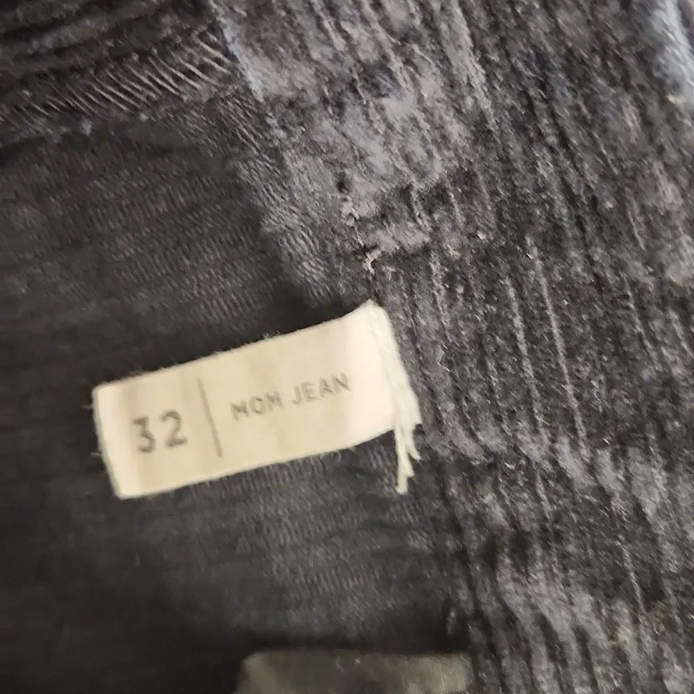 Pacsun Corduroy Mom Jean 32